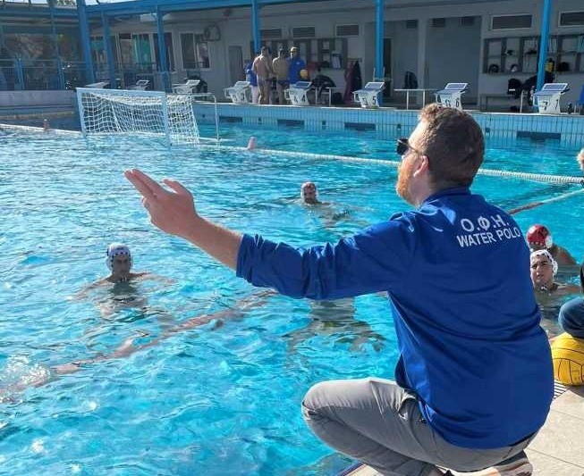 Πέφτει στην πισίνα η ανδρική ομάδα πόλο του ΟΦΗ
