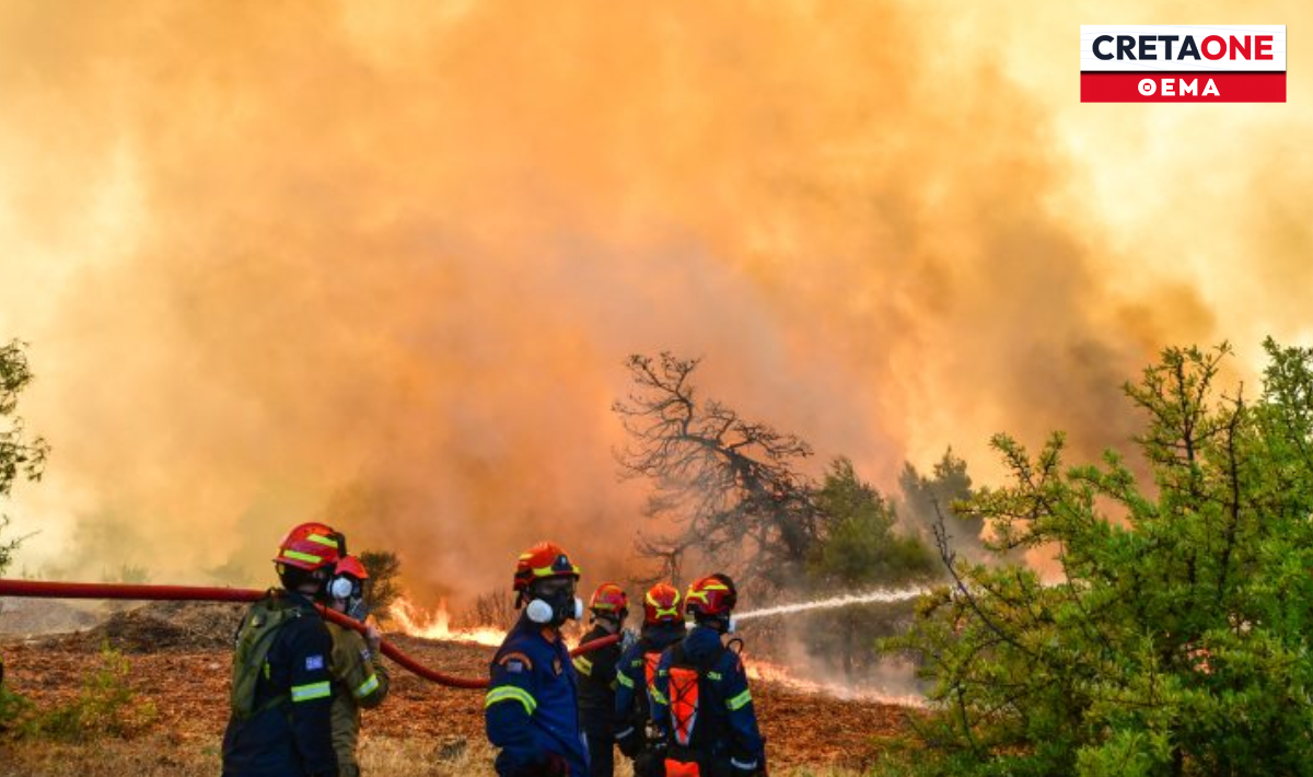 Σε κόκκινο συναγερμό η Κρήτη για τις πυρκαγιές: «Δεν έχει τελειώσει τίποτα ακόμα – Δεν υπάρχει περιθώριο εφησυχασμού» (Βίντεο)