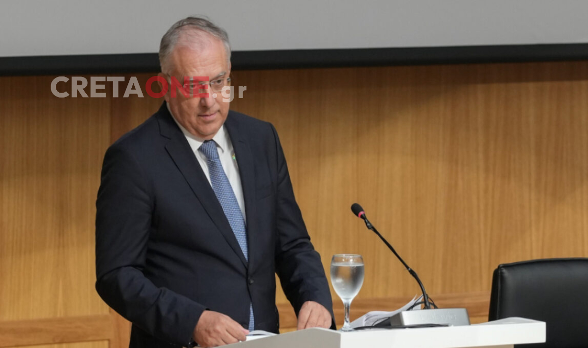 Ο Θεοδωρικάκος τo «γύρισε» σε ασπρόμαυρο – Τι είπε για τον ΟΦΗ