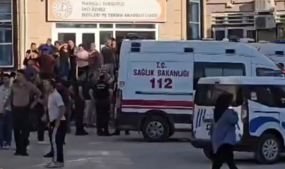 Τουρκία: Ένοπλη επίθεση έξω από λύκειο – Πληροφορίες για τραυματίες