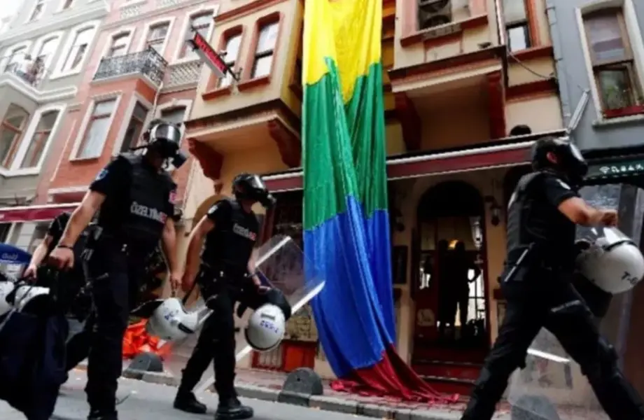 ΤΟΥΡΚΙΑ ΛΟΑΤΚΙ