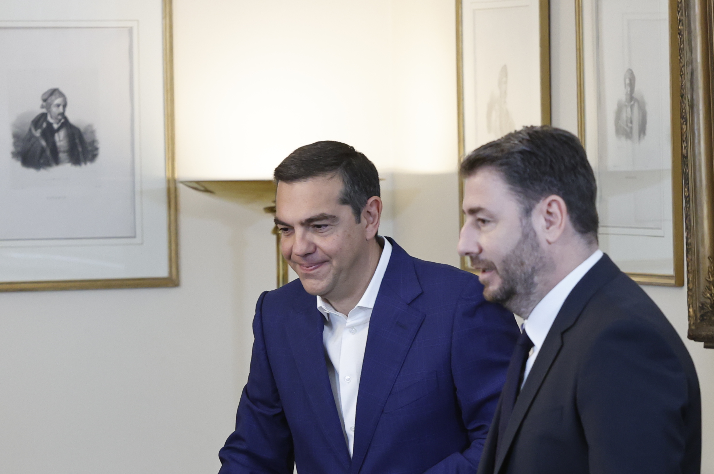 Εξηγήσεις για το σκάνδαλο στον χώρο του μπάσκετ ζητούν από την κυβέρνηση ΠΑΣΟΚ κα ΕΛ.Α.Σ.