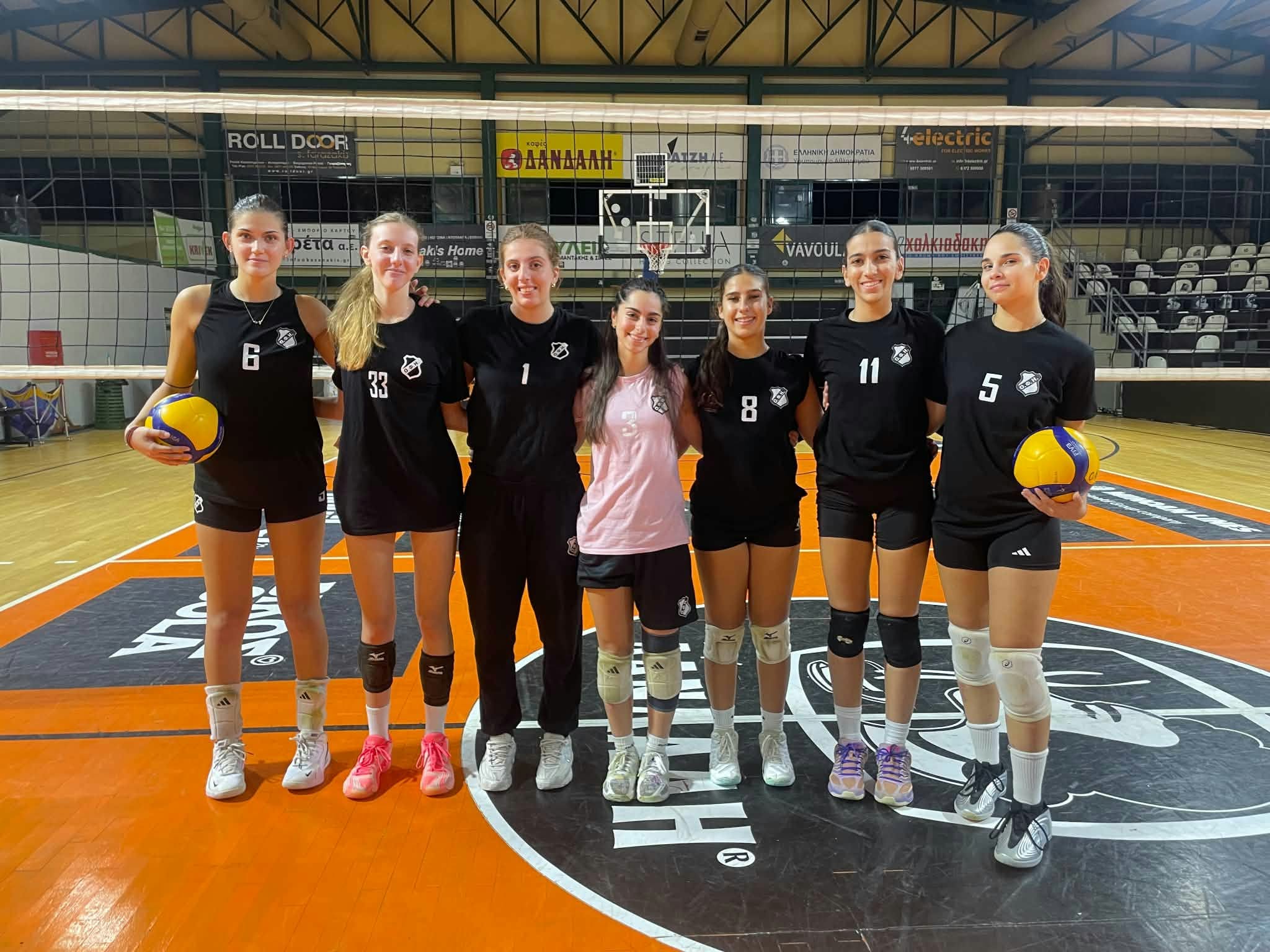 Επτά κορίτσια απο την ομάδα Νεανίδων του ΟΦΗ πήραν “προαγωγή” στην ομάδα γυναικών που θα παίξει στην Pre League