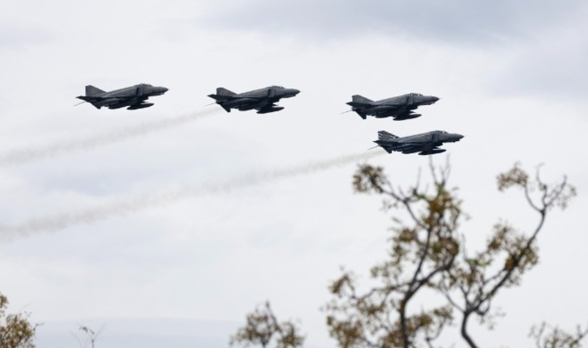Με την επίδειξη του F-16 της ομάδας «Ζευς» ολοκληρώθηκε η παρέλαση για την 28η Οκτωβρίου