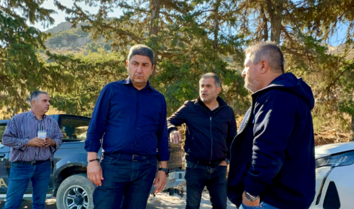 Στο πλευρό των πληγέντων ο Λευτέρης Αυγενάκης – Στόχος άμεσες αποζημιώσεις