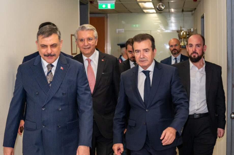 Συνάντηση Χρυσοχοΐδη με τον Τούρκο υπουργό Εσωτερικών