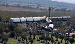 Ισπανία: Τα 17 λεπτά που οδήγησαν στο σιδηροδρομικό δυστύχημα με τους 68 νεκρούς (βίντεο)