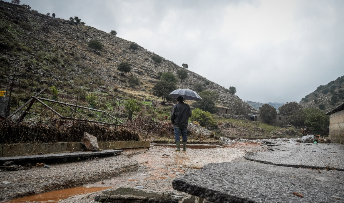 Η Κρήτη σε κατάσταση συναγερμού: «Μάχη» με τα νερά, πλημμύρες και μεγάλες ζημιές – Στο επίκεντρο ο Μυλοπόταμος