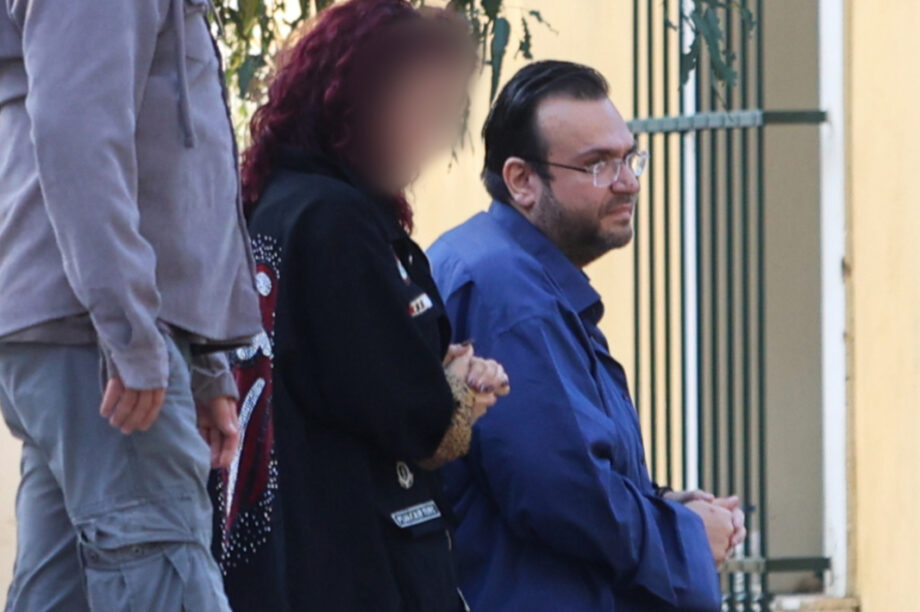 ΚΑΜΠΟΥΡΗΣ ΑΠΟΛΟΓΙΕΣ
