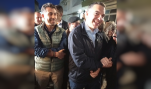 Η αθόρυβη δύναμη δίπλα στον Τσίπρα