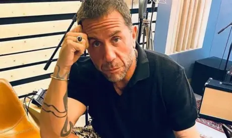 ΜΑΖΩΝΑΚΗΣ