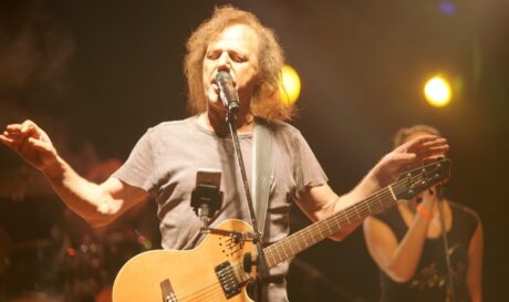 ΒΑΣΙΛΗΣ ΠΑΠΑΚΩΝΣΤΑΝΤΙΝΟΥ ΤΡΑΓΟΥΔΙΣΤΗΣ