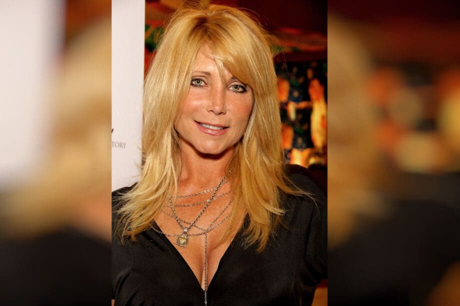 pamela bach πρώην σύζυγος